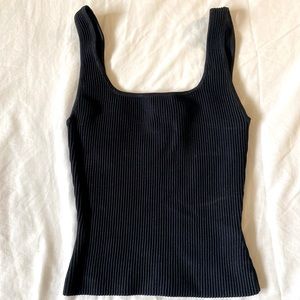 Aritzia Babaton Sculpt Knit Tank